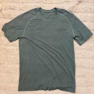 Men’s Lululemon Metal Vent Shirt, Green